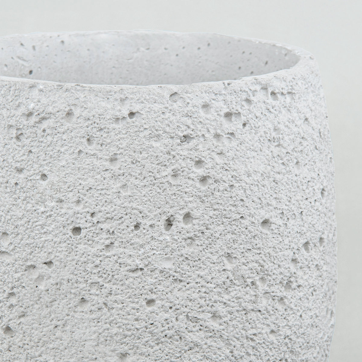 Unique Volcanic Stone Texture Concrete Pot With Tray